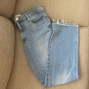 Frame Distressed Crop Jeans